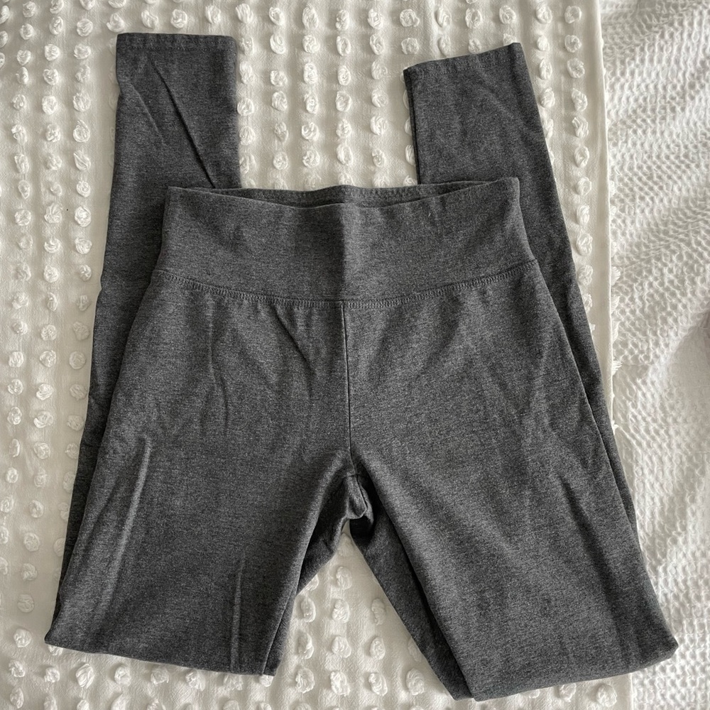 Grey cotton leggings